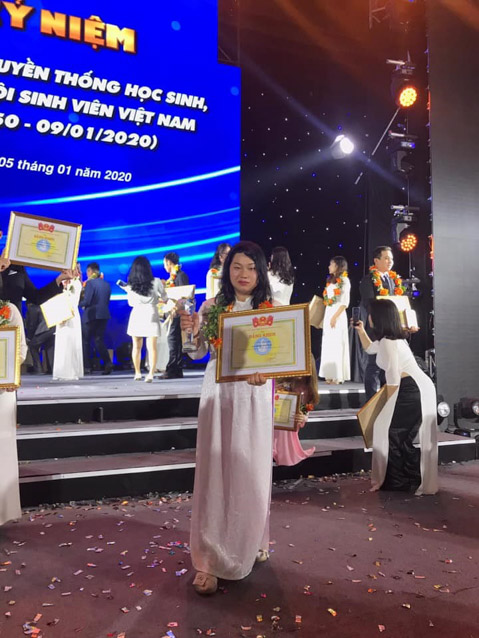 Tiêu Khởi Mai, Sinh viên 5 tốt cấp Trung ương năm 2019 - Khoa Đào Tạo Đặc Biệt