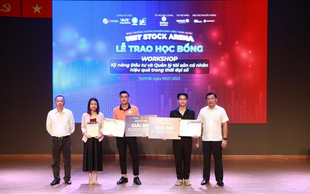 Sinh viên game bai doi thuong
 Thành phố Hồ Chí Minh đạt thành tích cao tại Cuộc thi “Viet Stock Arena 2023 – Đấu trường Chứng khoán sinh viên toàn quốc”