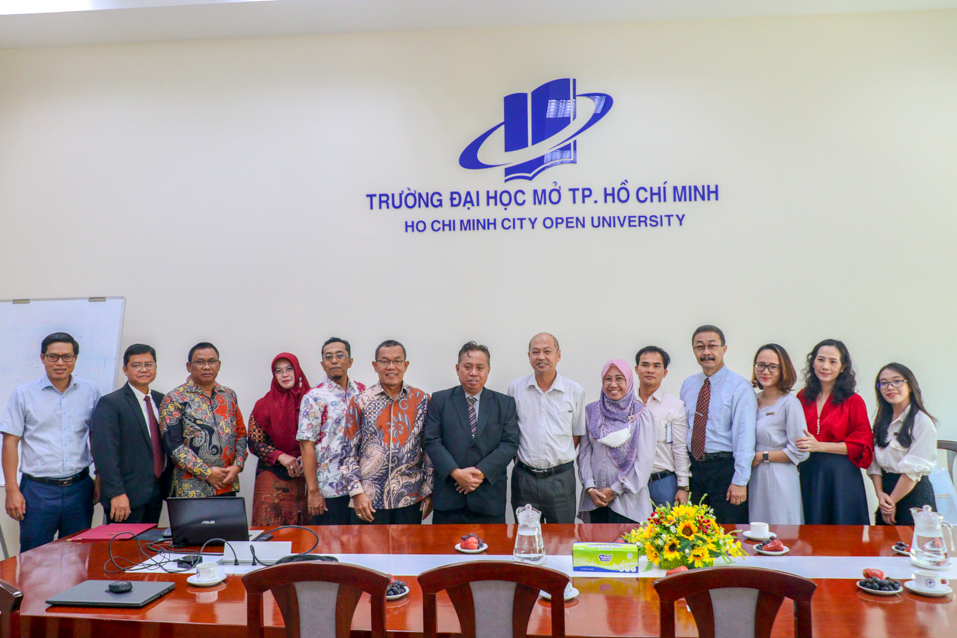 game bai doi thuong
 TPHCM ký kết hợp tác với Trường Đại học Jenderal Soedirman (Indonesia).