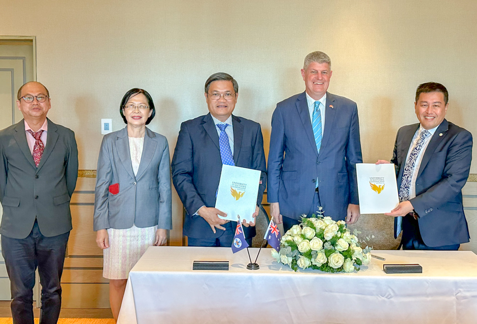 game bai doi thuong
 Thành phố Hồ Chí Minh ký kết thỏa thuận hợp tác với Đại học Southern Queensland