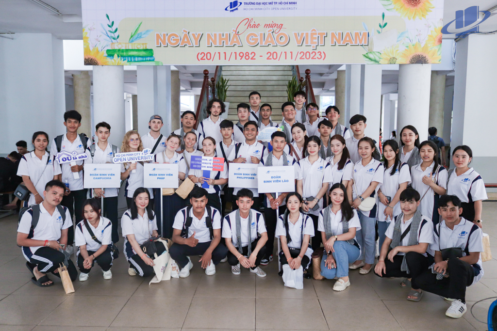 Sinh viên Quốc tế game bai doi thuong
 TP. Hồ Chí Minh hào hứng tham gia chương trình trải nghiệm văn hóa “Sài Gòn đi để yêu”