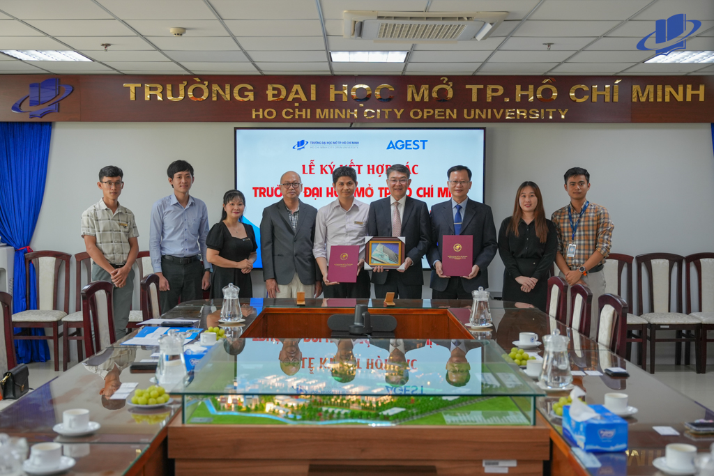 Lễ ký kết hợp tác trong lĩnh vực Công nghệ thông tin giữa game bai doi thuong
 TP. Hồ Chí Minh và công ty TNHH AGEST Việt Nam